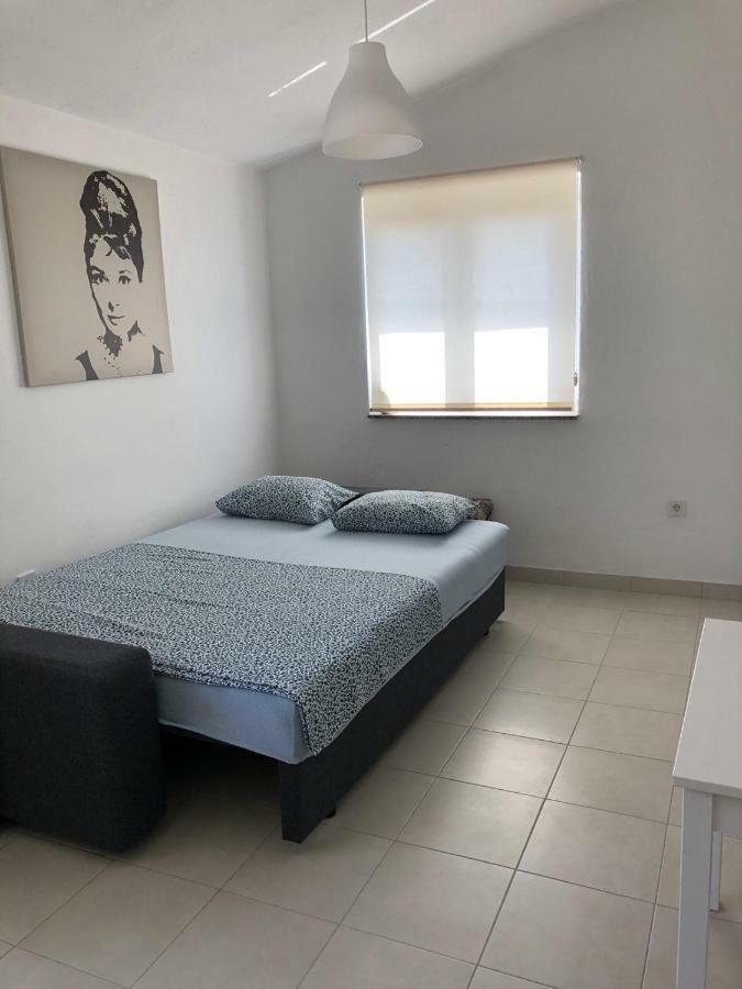 Rougemarin Apartments Senj  Extérieur photo